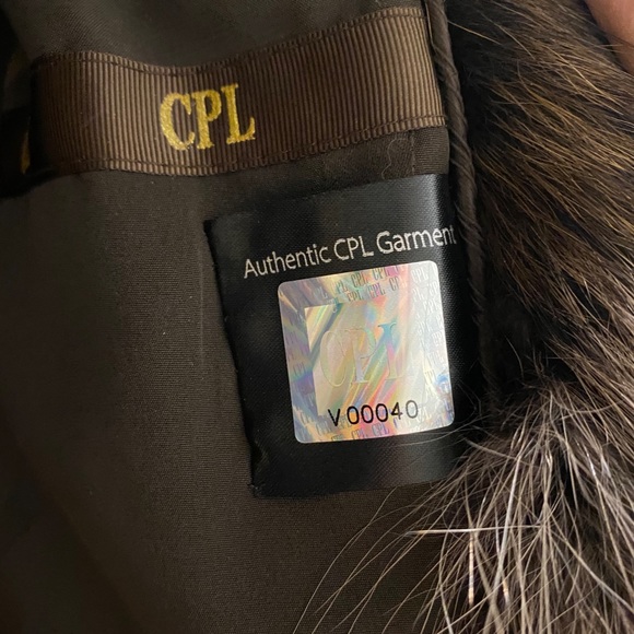 Authentic real CPL raccoon fur coat - Picture 5 of 9